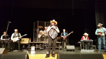 Concert by Maggie Mae & The Heartland Country Band with Special Guest, Leroy Peterson, Raises over $11,500!